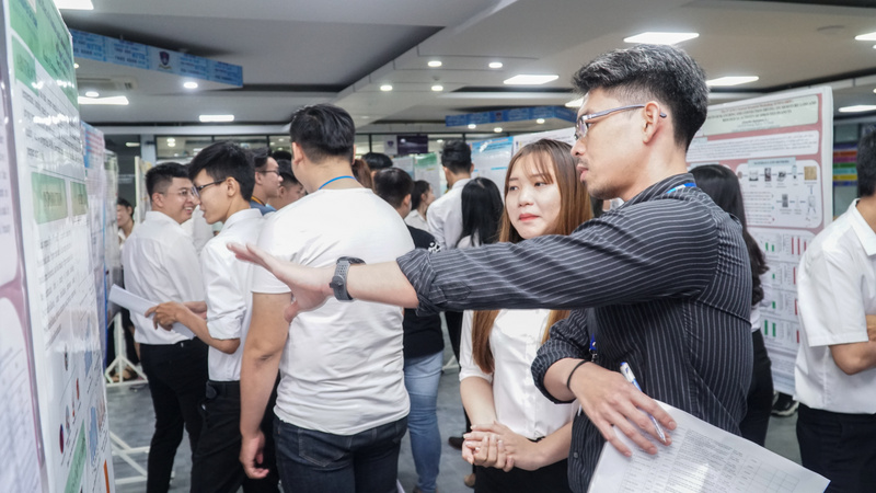 nttu_hoi20thao20sinh20vien20nghien20cuu20khoa20hoc20dot203208-1